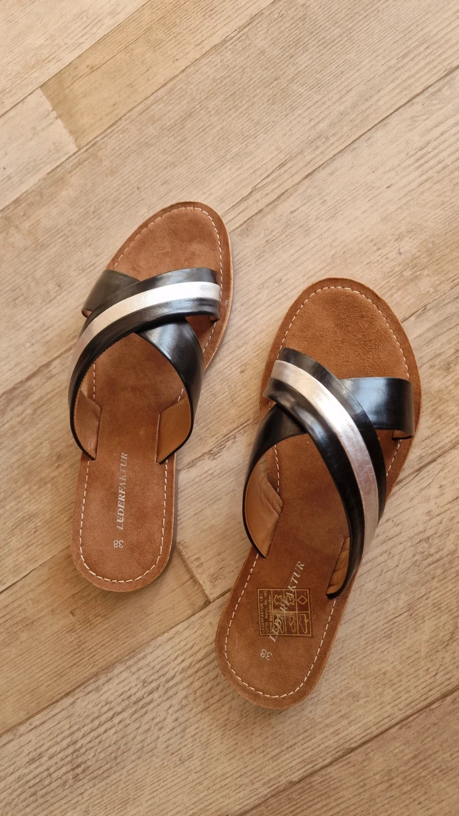 Sandálias de couro Lederfaktur preto prata tamanho 38 – photo 2